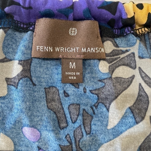 Silky FENN WRIGHT MANSON size M ties on side floral - Picture 3 of 4